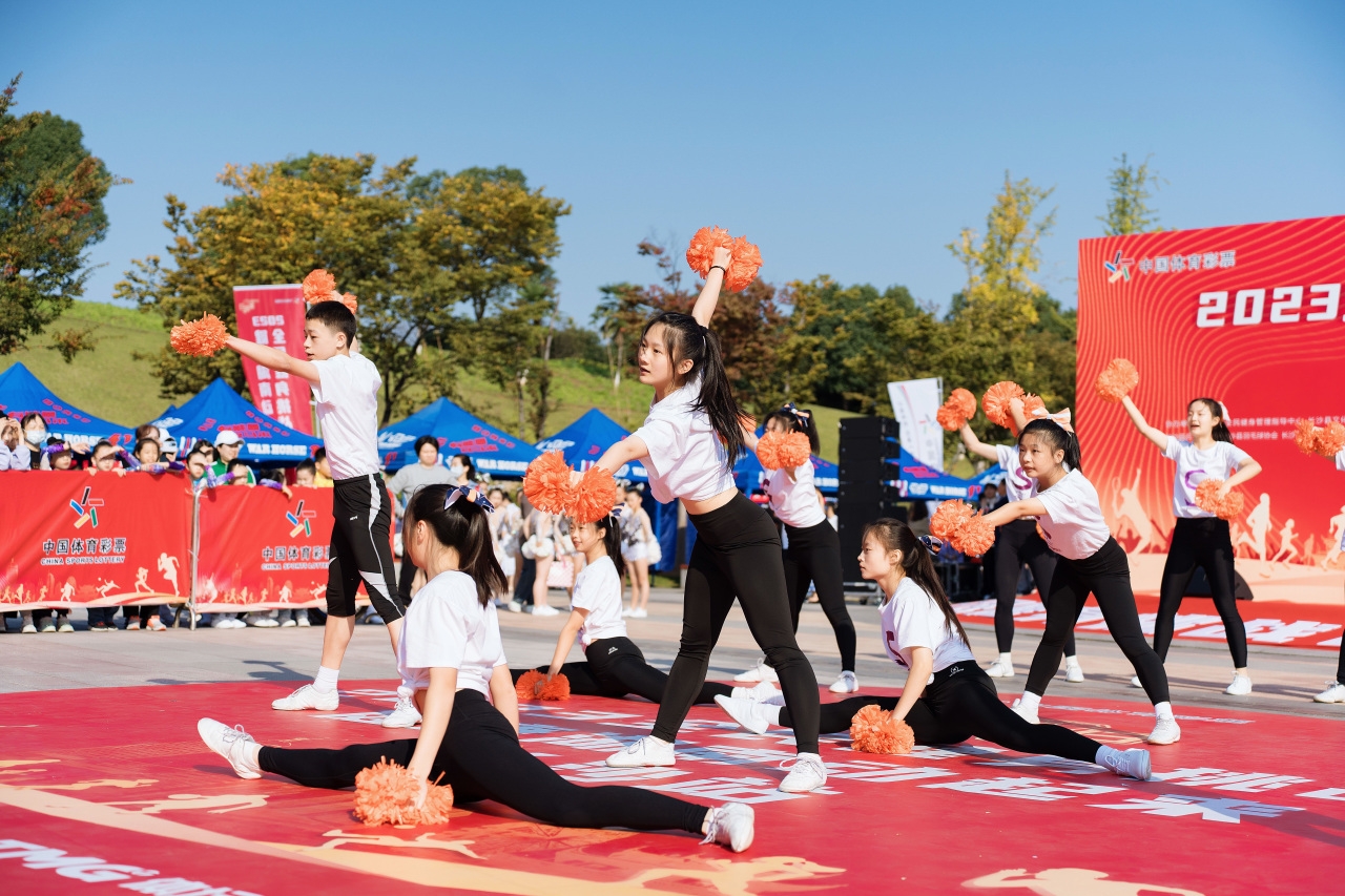 2023全民健身挑戰(zhàn)日長沙站落幕，近兩千市民參與挑戰(zhàn)，點燃運動激情！
